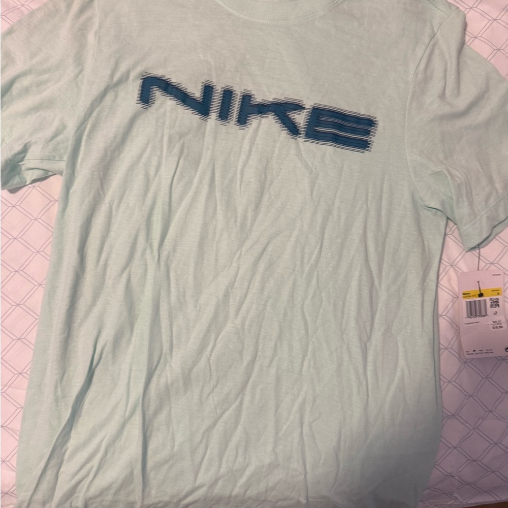Nike Light Green T-Shirt